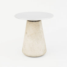 Load image into Gallery viewer, Umbo Oil Burner Travertine