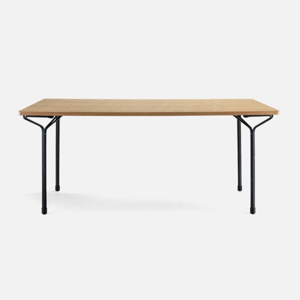Strand Table 1400 x 900 x 720