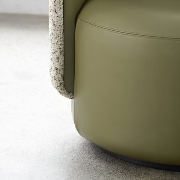 Mega Tulip Round Chaise Left - Image 5
