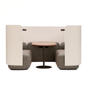 Mega Tulip 4 Person Booth with Table